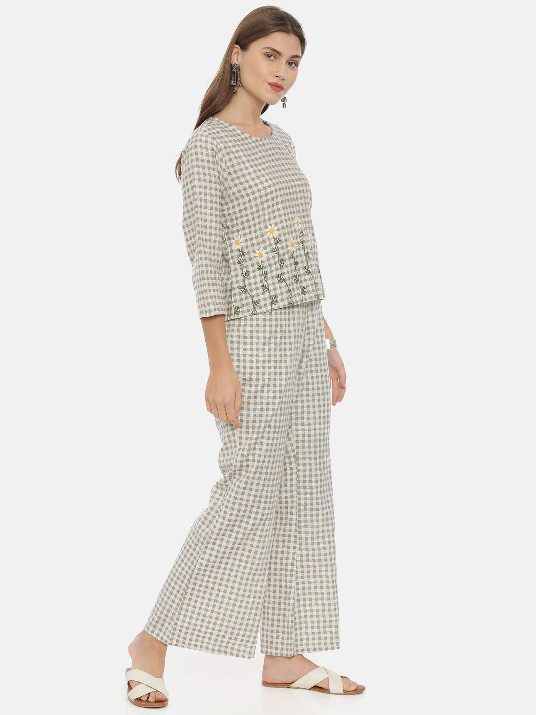 Neerus Grey polyester printed co-ord set - detail view 1