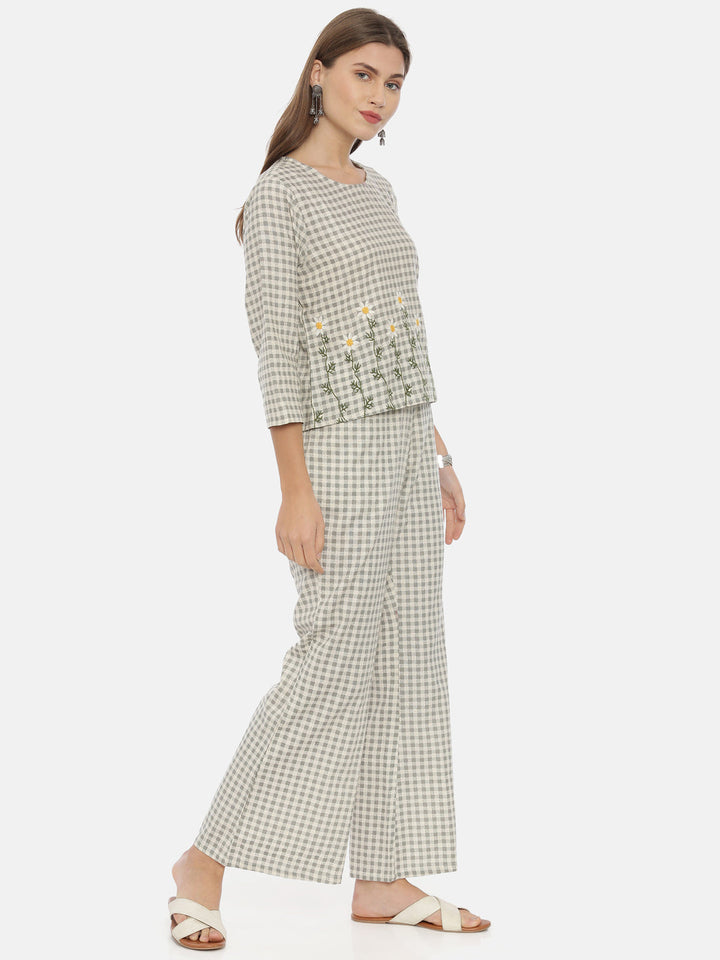 Neerus Grey polyester printed co-ord set - detail view 1