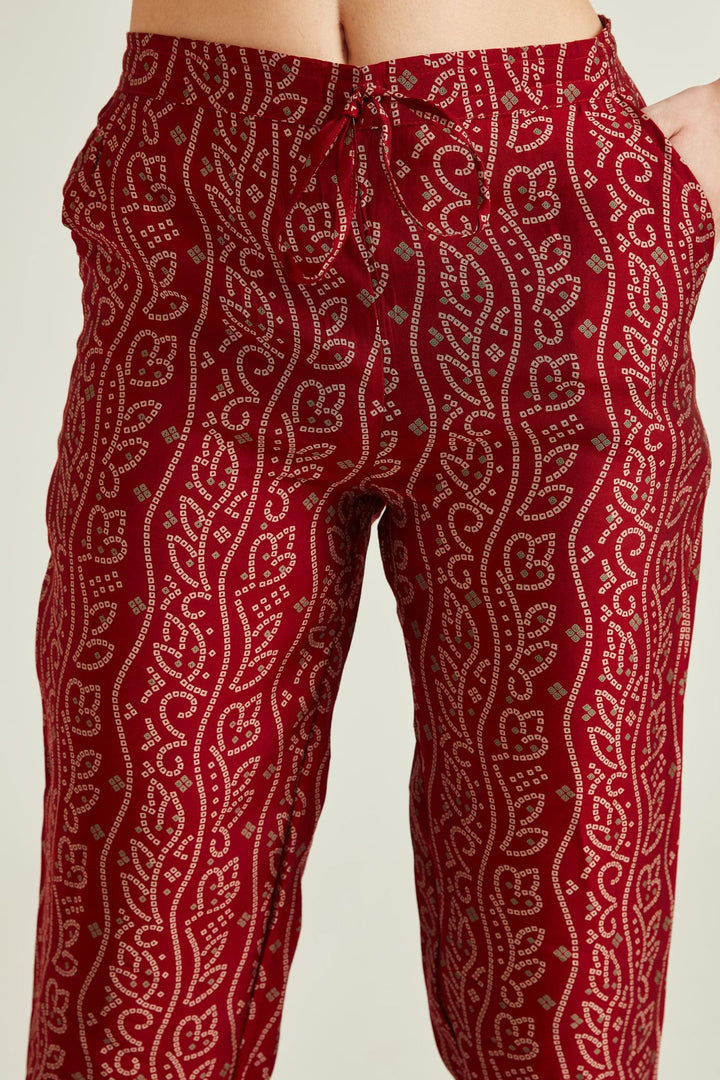 Neerus Maroon muslin mirror work kurta set - detail view 3