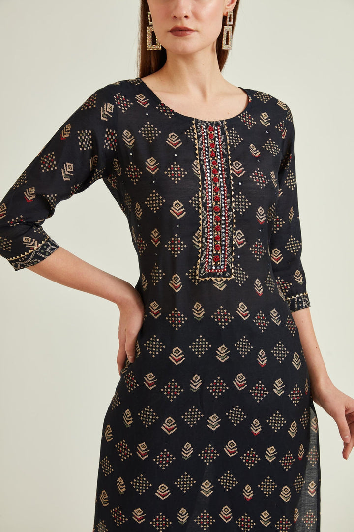 Neerus Blue muslin mirror work kurta set - detail view 2