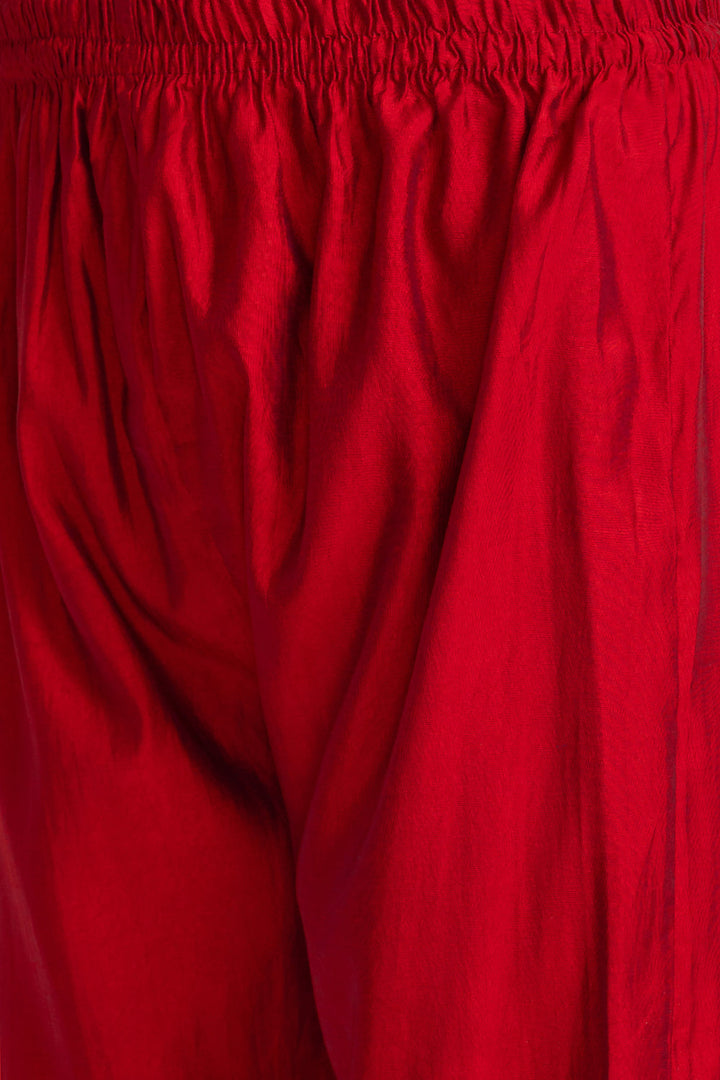 Neerus Muslin embellished panelled suit set - detail view 3
