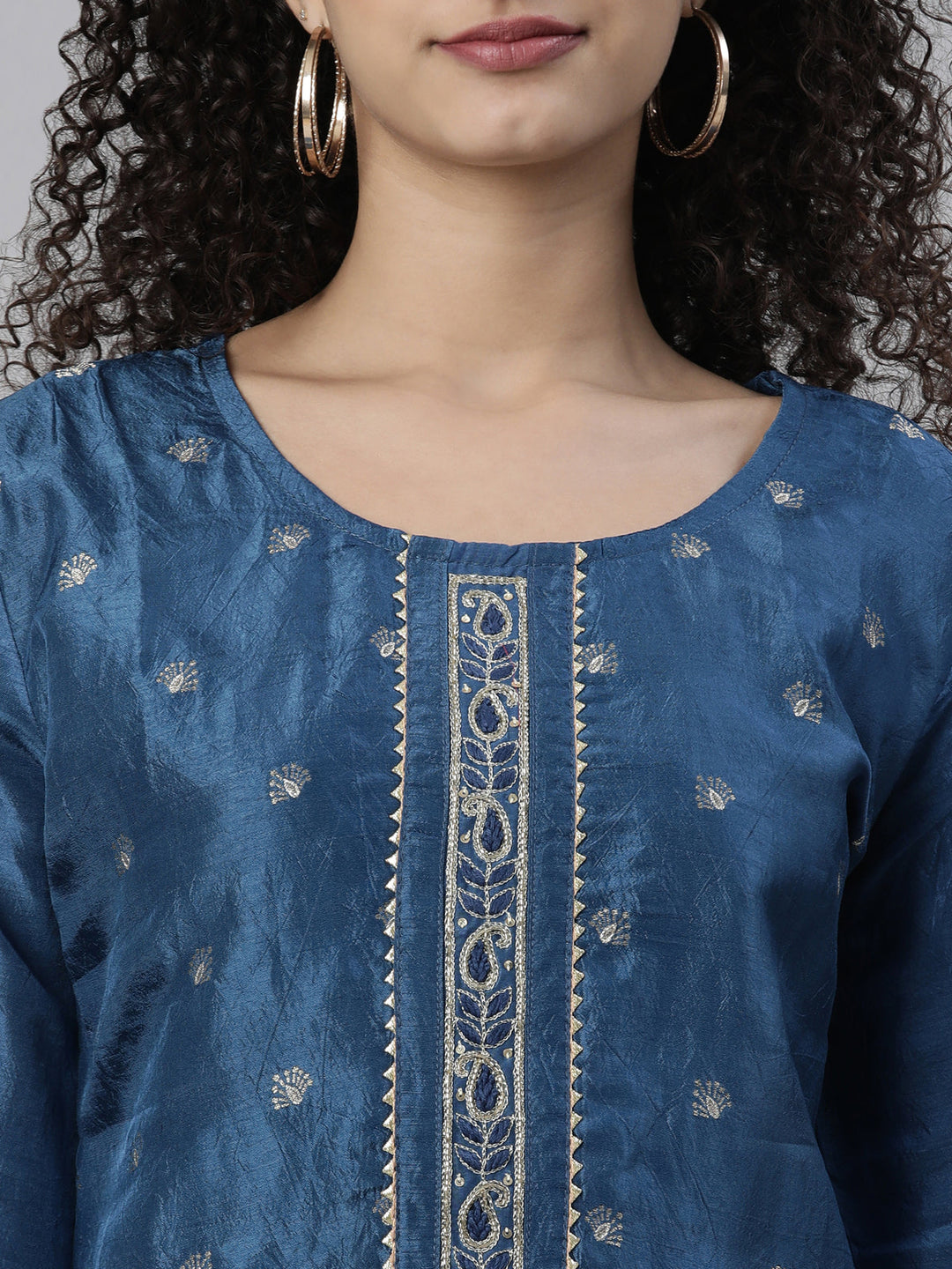 Neerus Blue printed suit set with trouser and dupatta - detail view 1