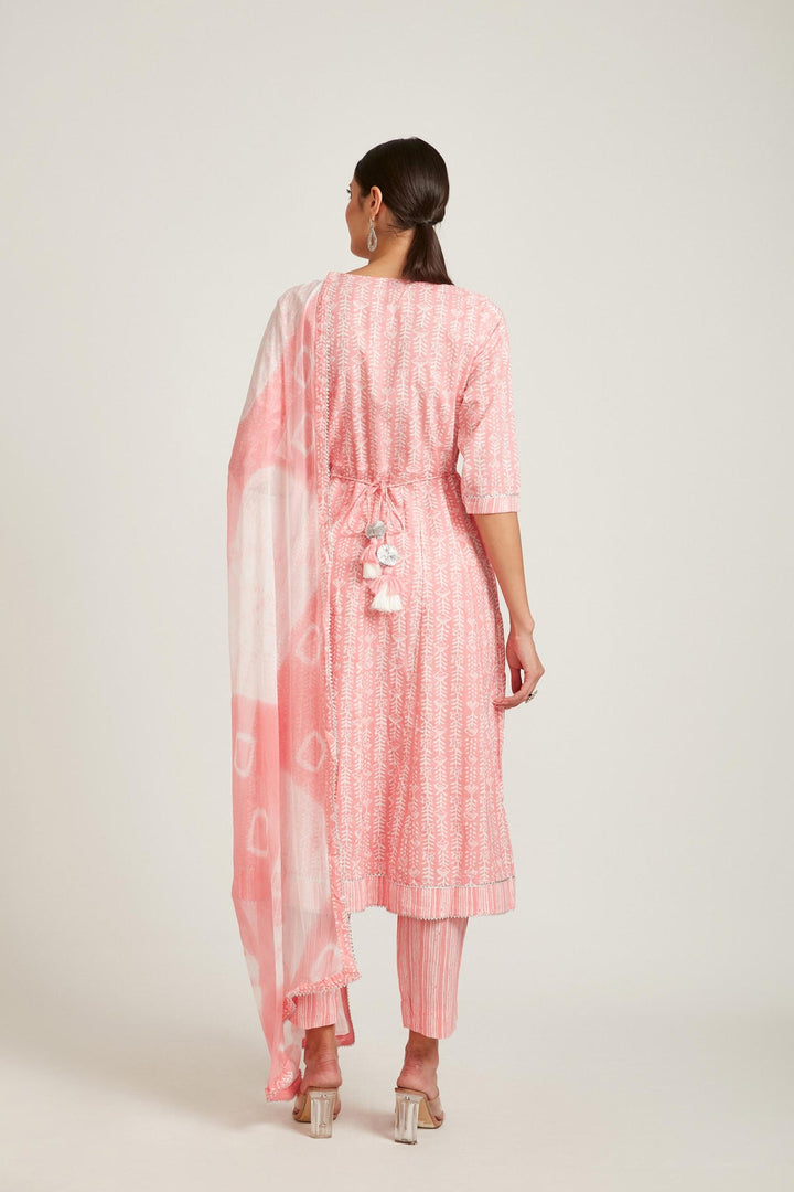 Neerus Pink cotton mirror work kurta set - back view
