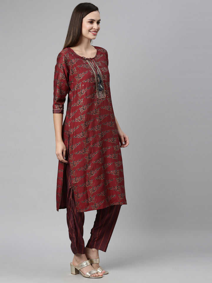Neerus Maroon Shantoon embellished kurta set - front view