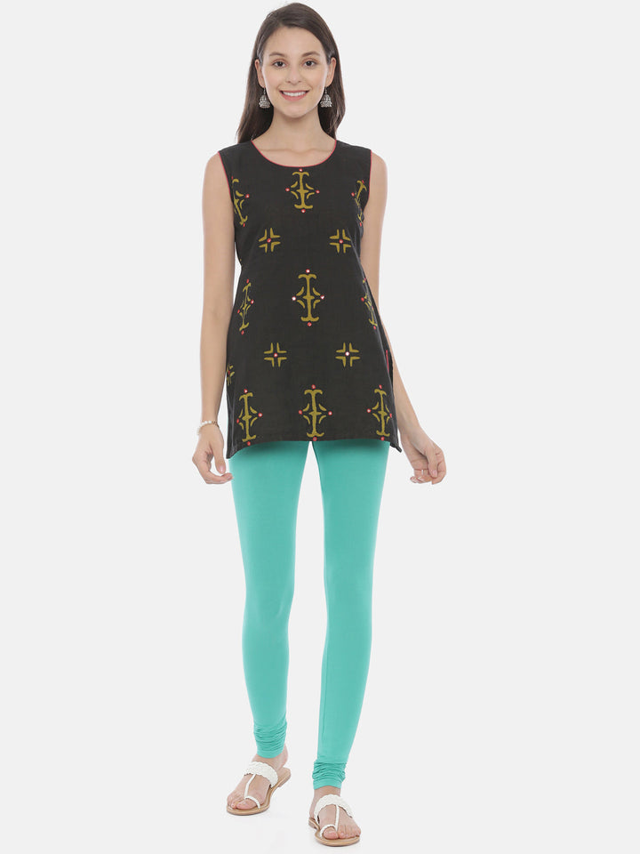 Neerus Green lycra solid leggings - detail view 14