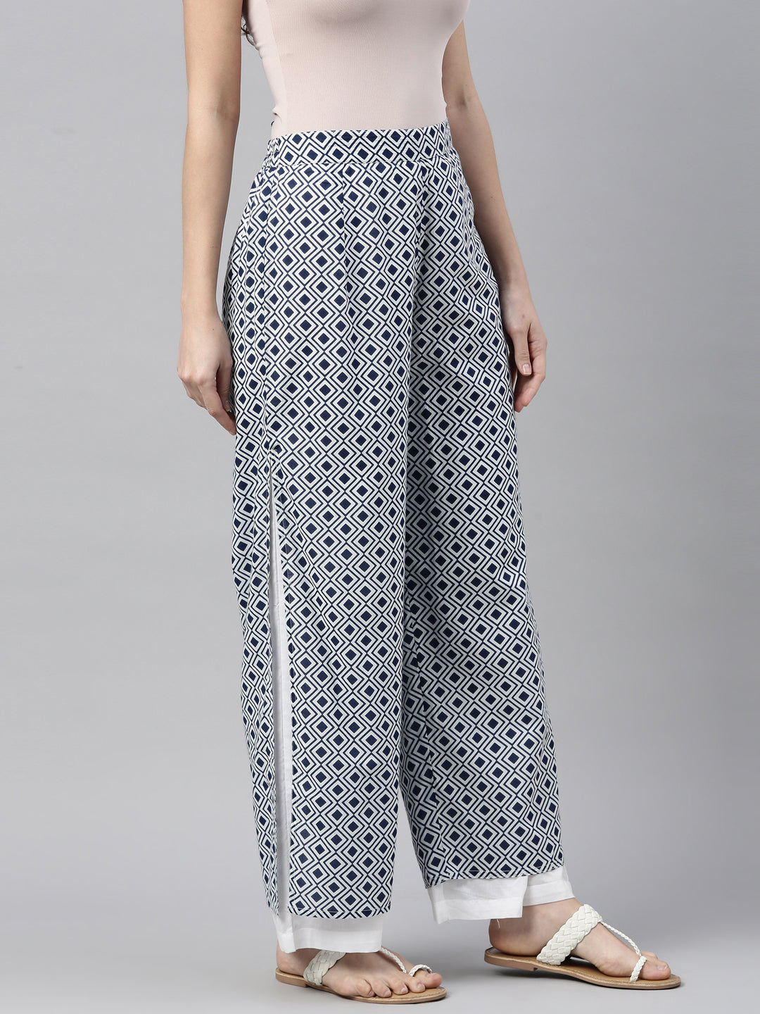 Neerus Blue cotton solid palazzo bottom - detail view 1