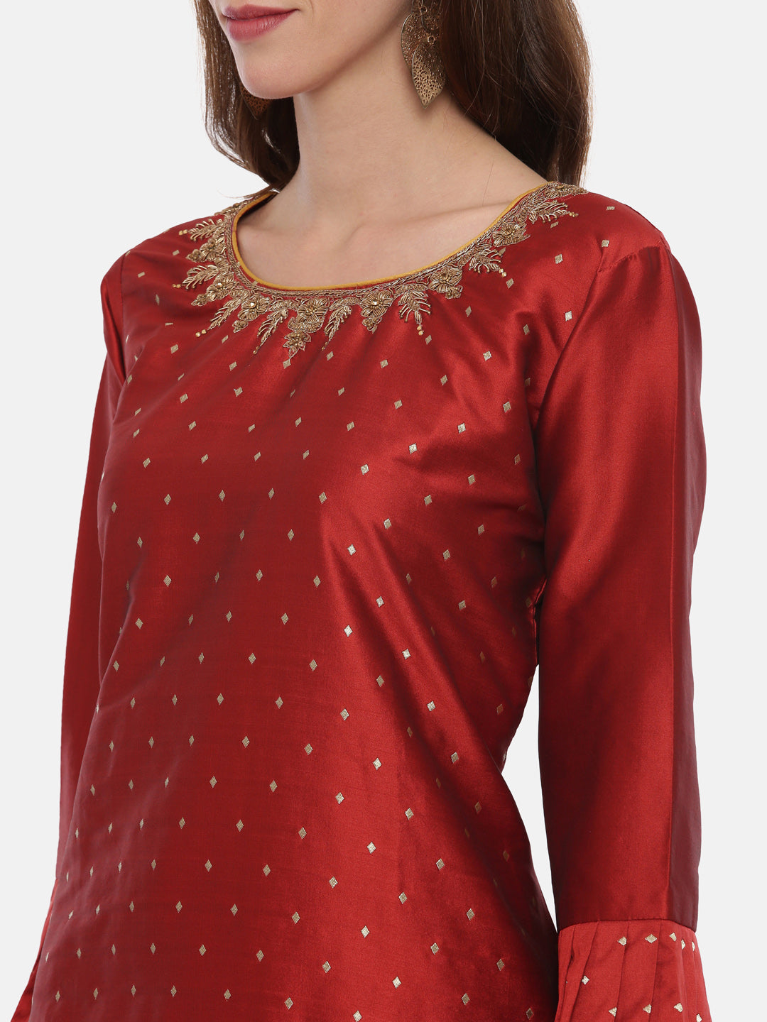 Neerus Red cotton woven kurta set - back view