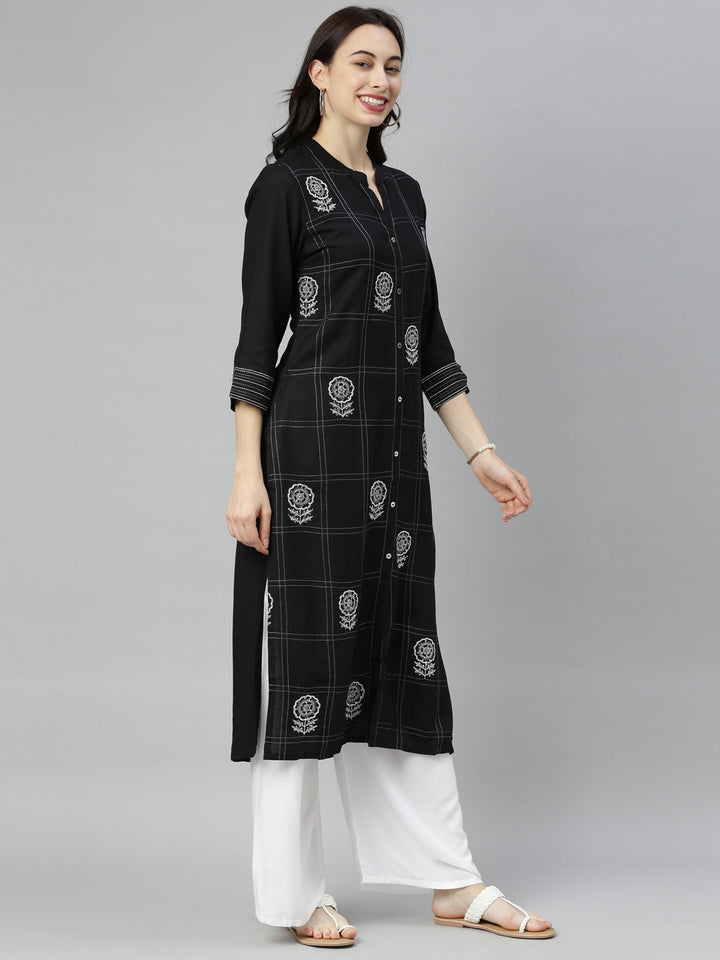Neerus Black embellished zari straight kurta - detail view 3
