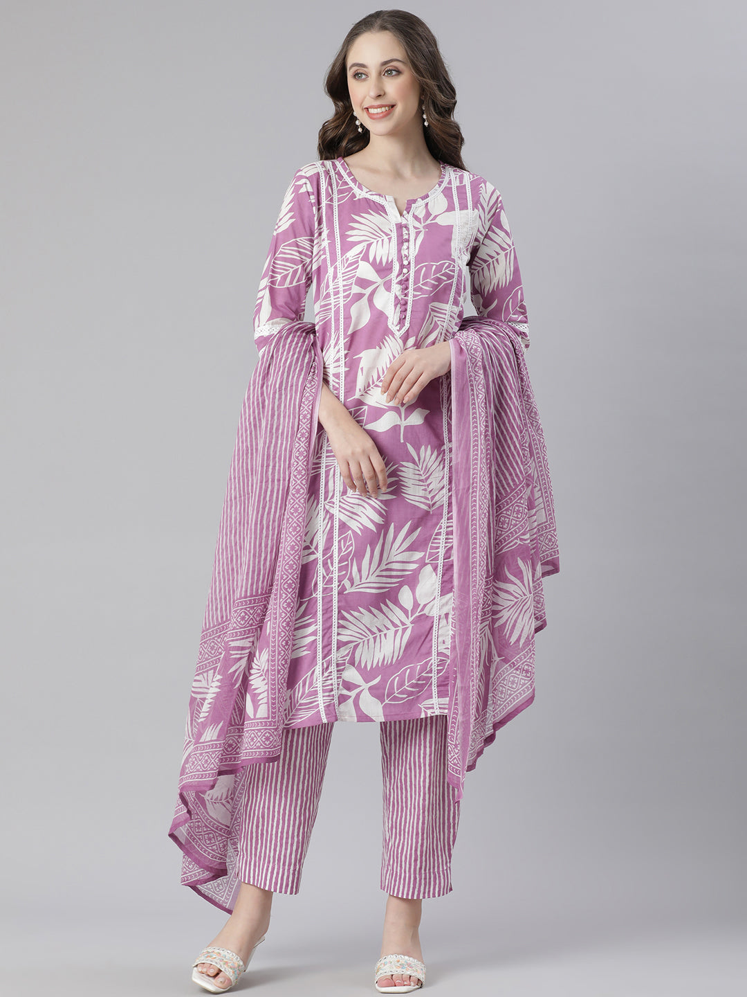 Neerus Purple cotton printed suit set - front view