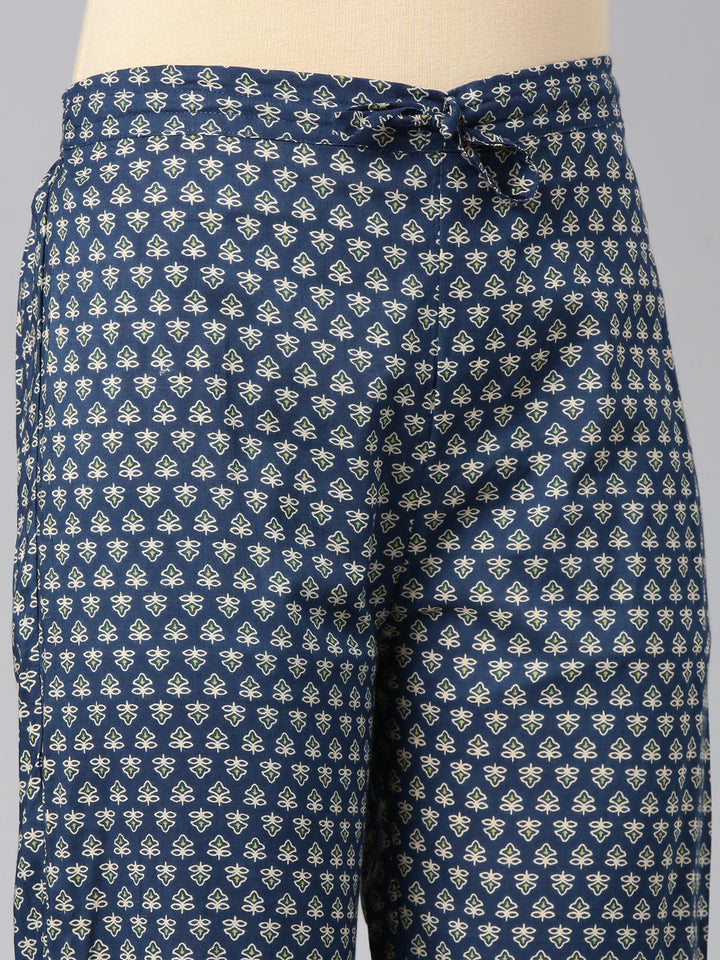 Neerus Green Printed Straight Kurta and Trousers