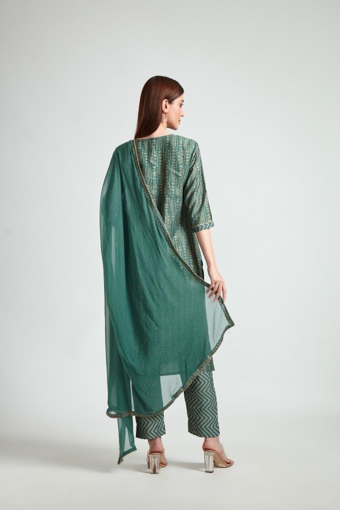 Neerus Green printed straight suit set kurta with trouser and dupatta - detail view 1