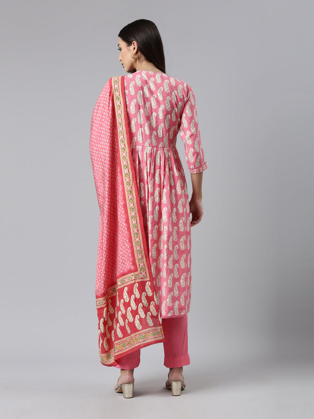 Neerus Pink muslin printed kurta set with trouser and dupatta - side view