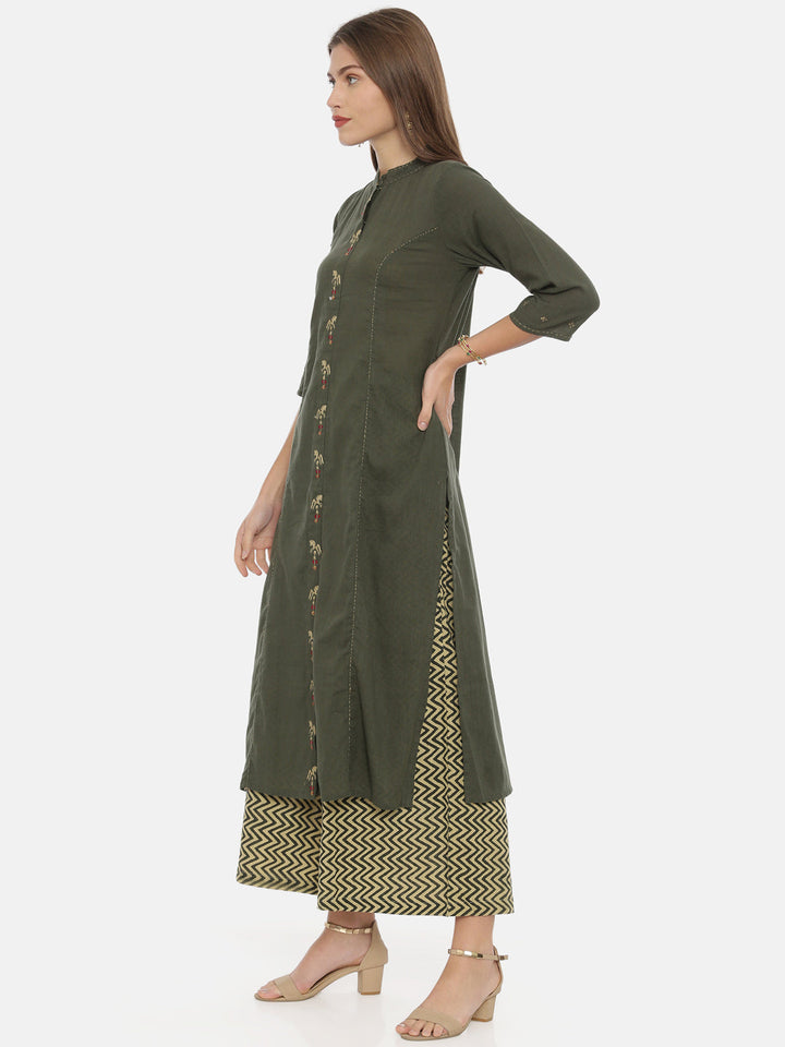 Neerus Green cotton embroidered A-line kurta - side view