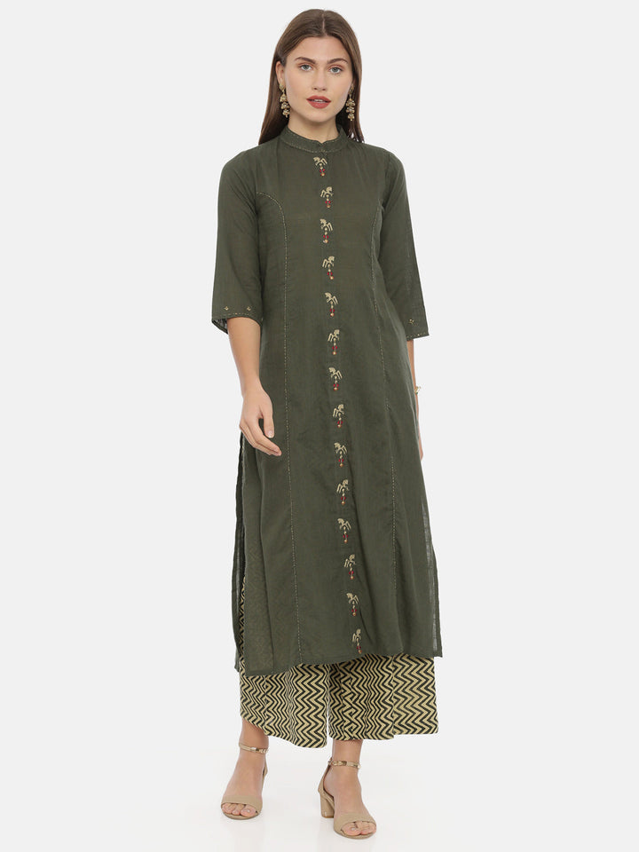 Neerus Green cotton embroidered A-line kurta - detail view 3
