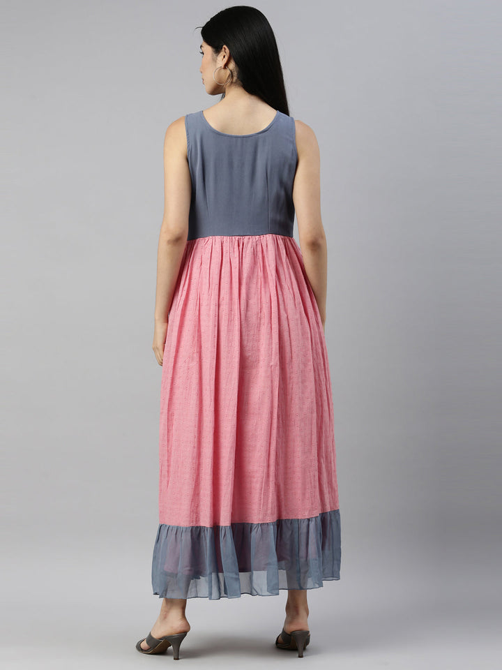 Neerus Pink cotton solid kurti - detail view 2