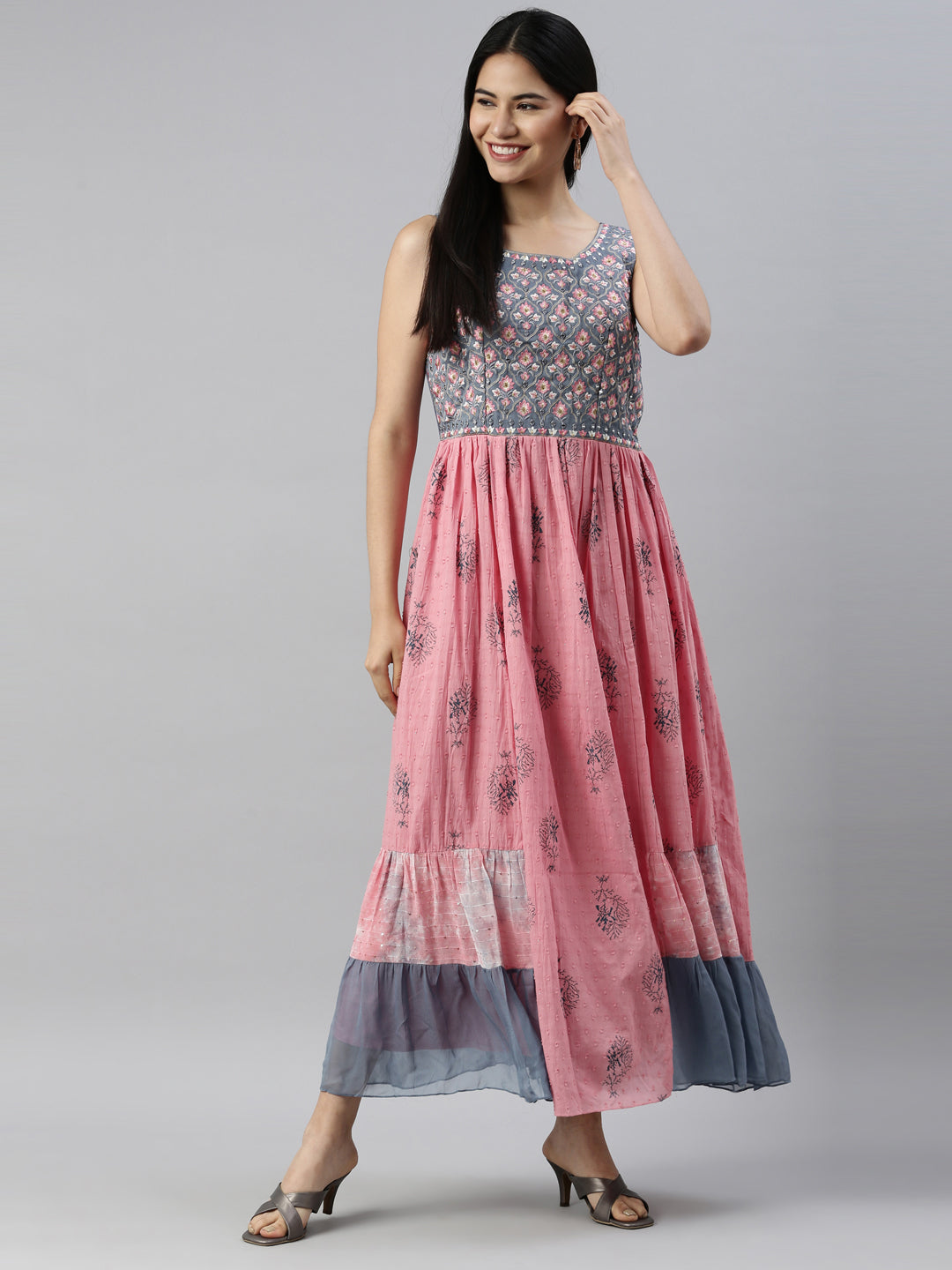Neerus Pink cotton solid kurti - detail view 3