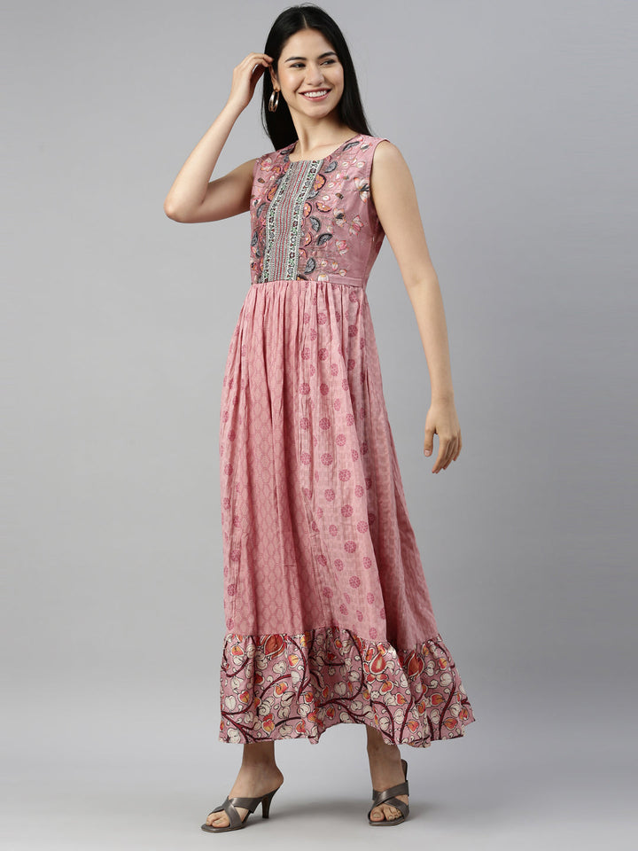 Neerus Pink cotton solid kurti - side view