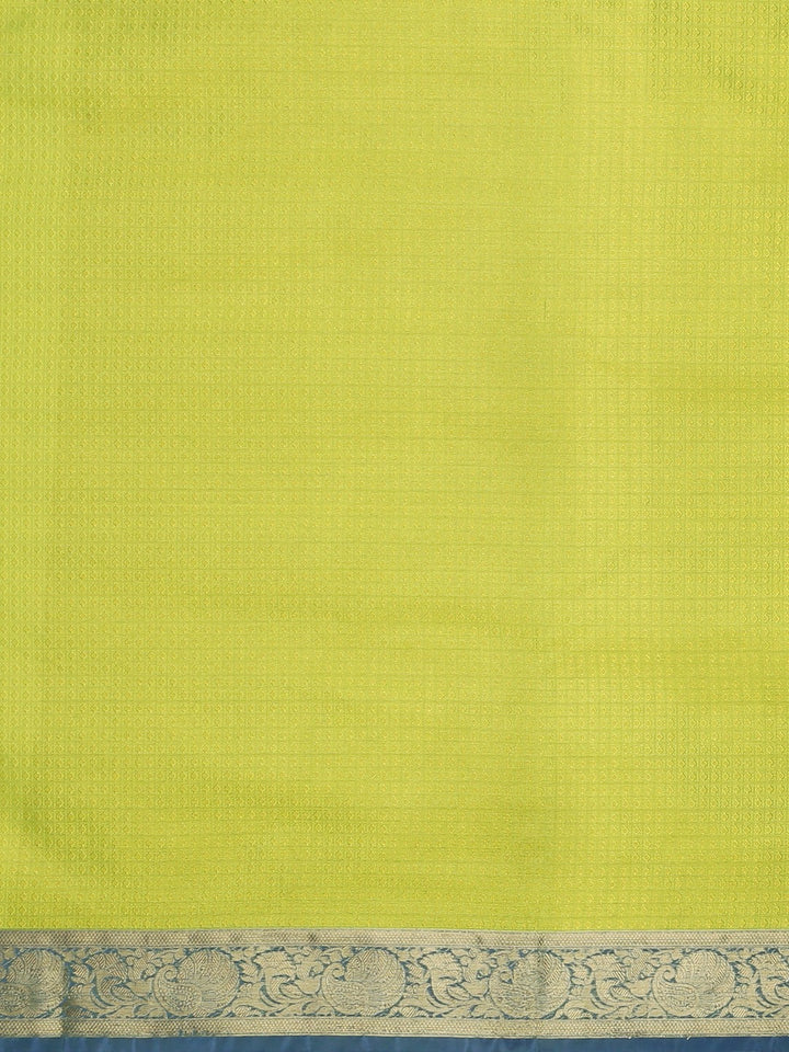 Neerus Green cotton woven saree with blouse piece - side view
