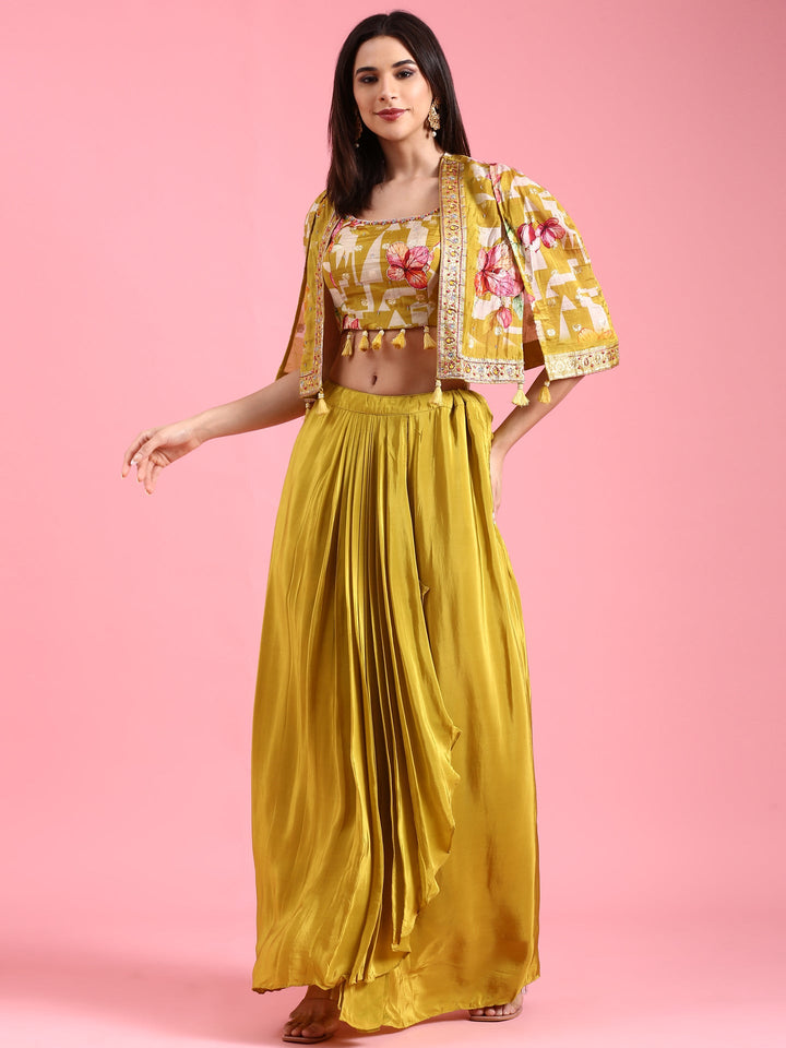 Neerus Green silk printed co-ord set jacket with skirt - detail view 2