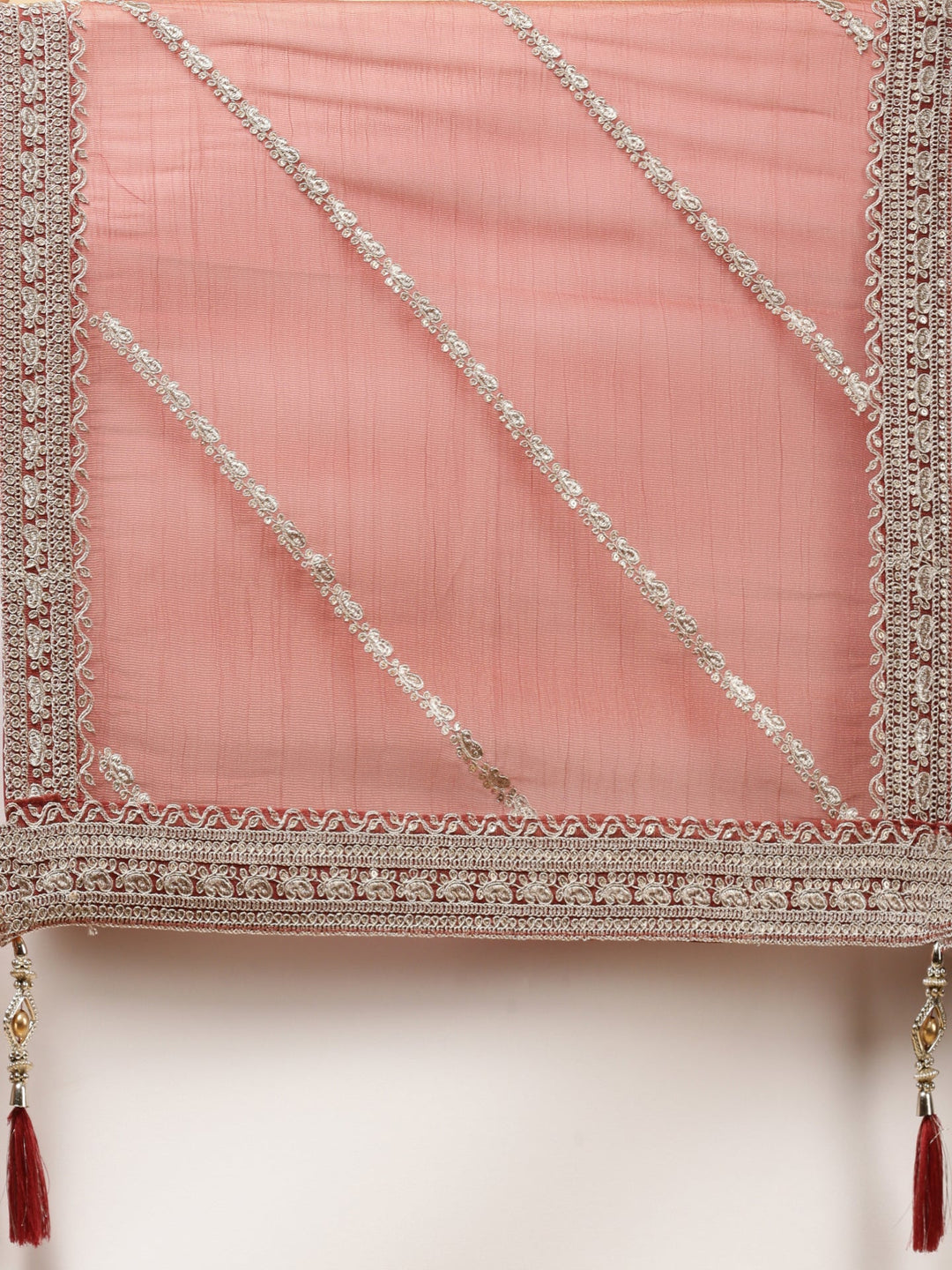 Neerus Pink tissue suit set - detail view 5