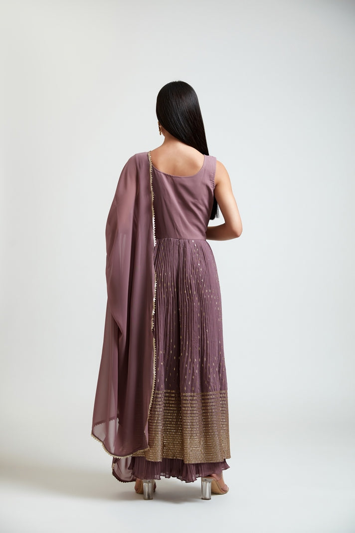 Neerus Pink georgette embroidered kurta set - side view