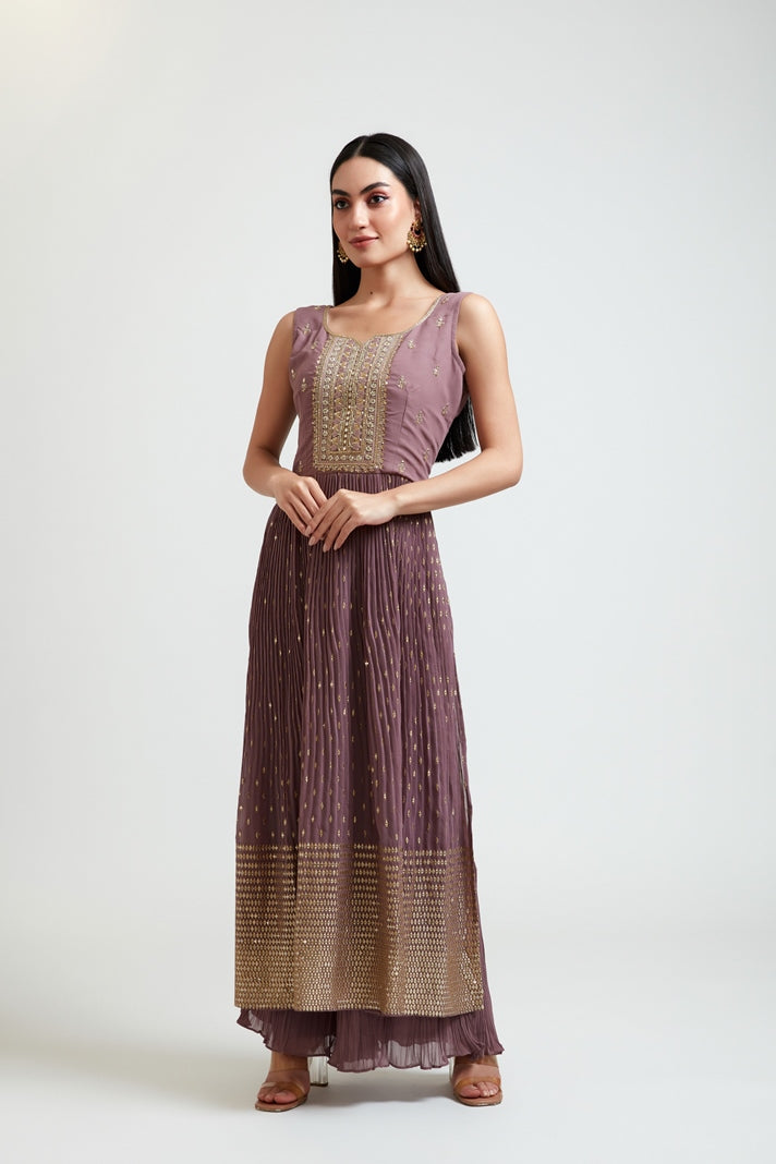 Neerus Pink georgette embroidered kurta set - detail view 1