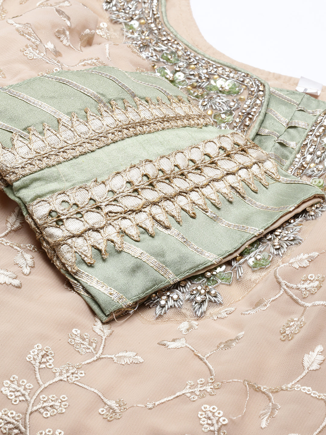 Neerus Green georgette kurta set - detail view 2