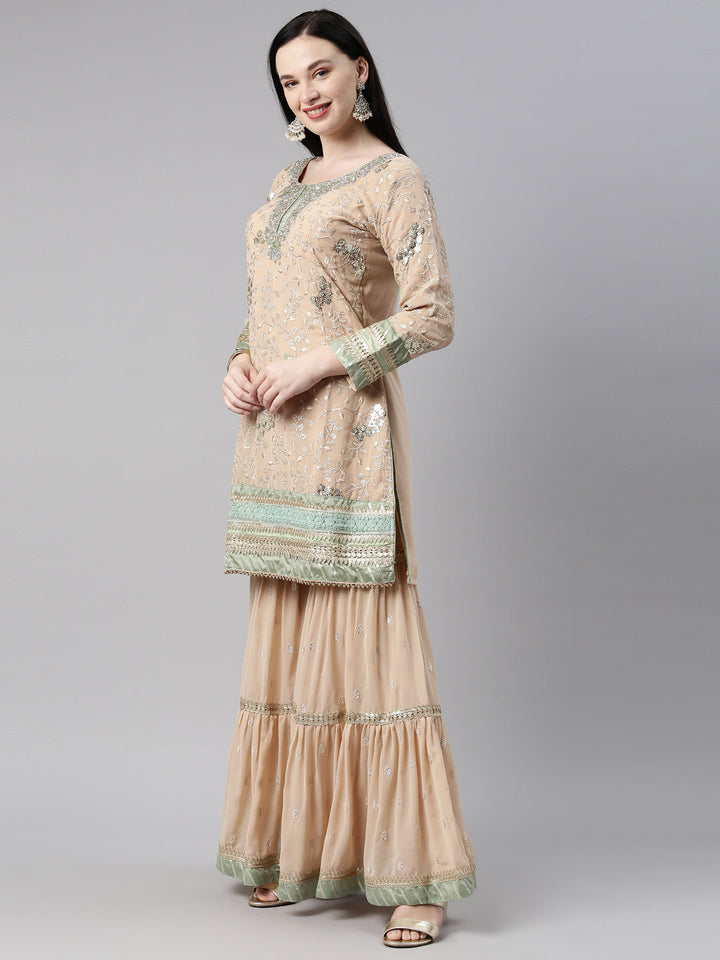 Neerus Green georgette kurta set - detail view 5