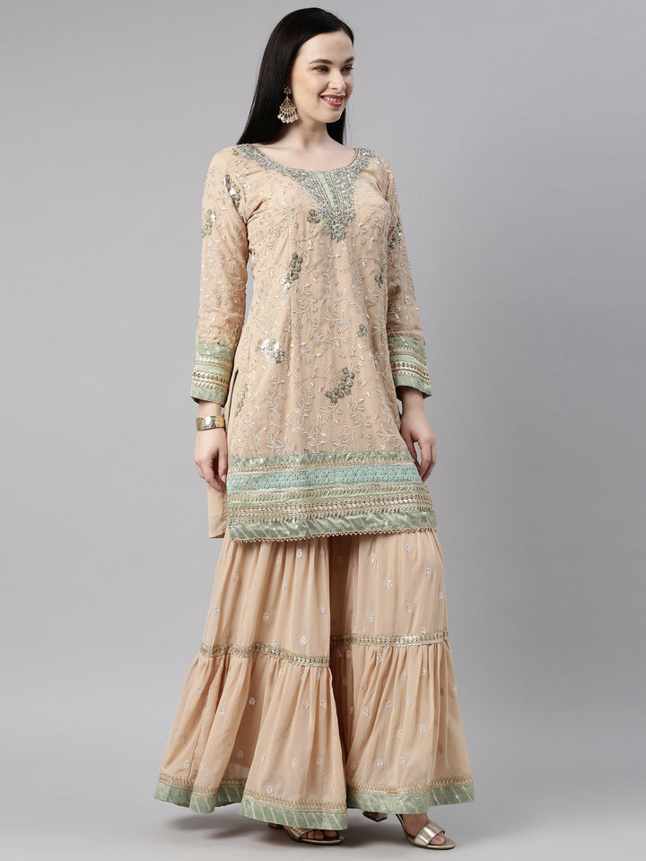 Neerus Green georgette kurta set - detail view 6