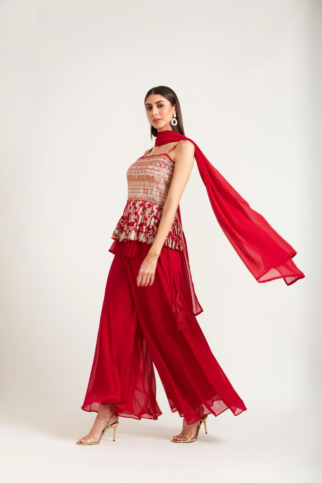 Neerus Pink georgette embroidered suit set - side view