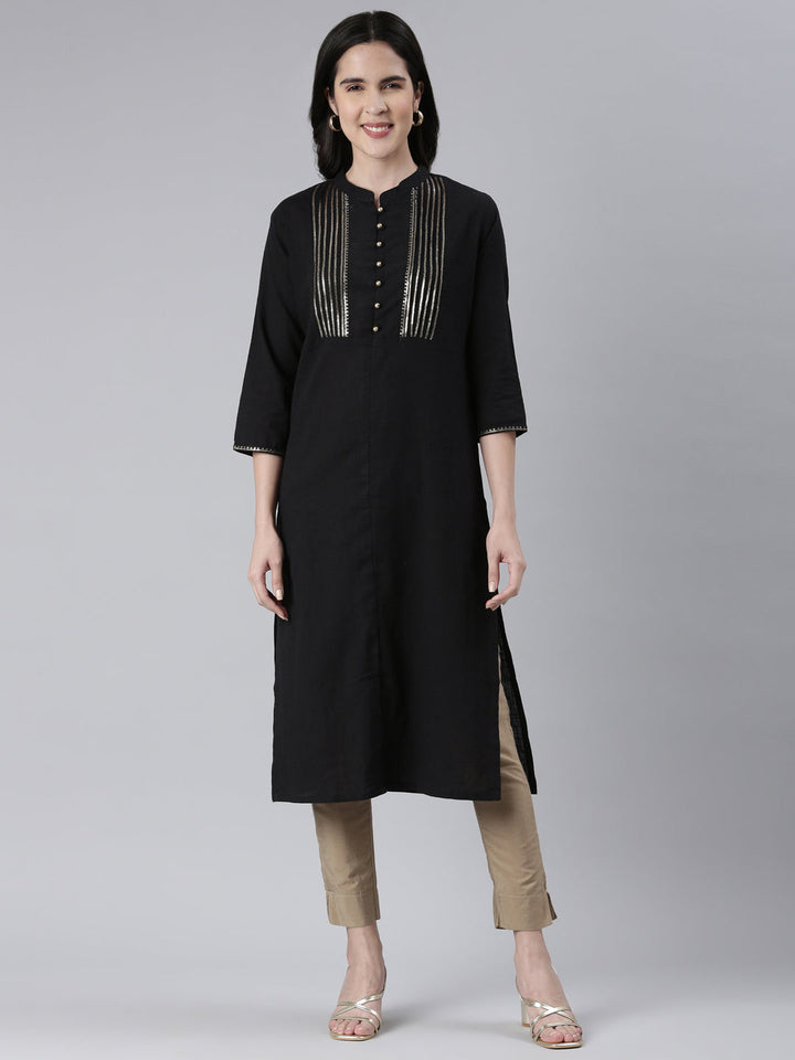Neerus Black cotton solid straight kurta - front view