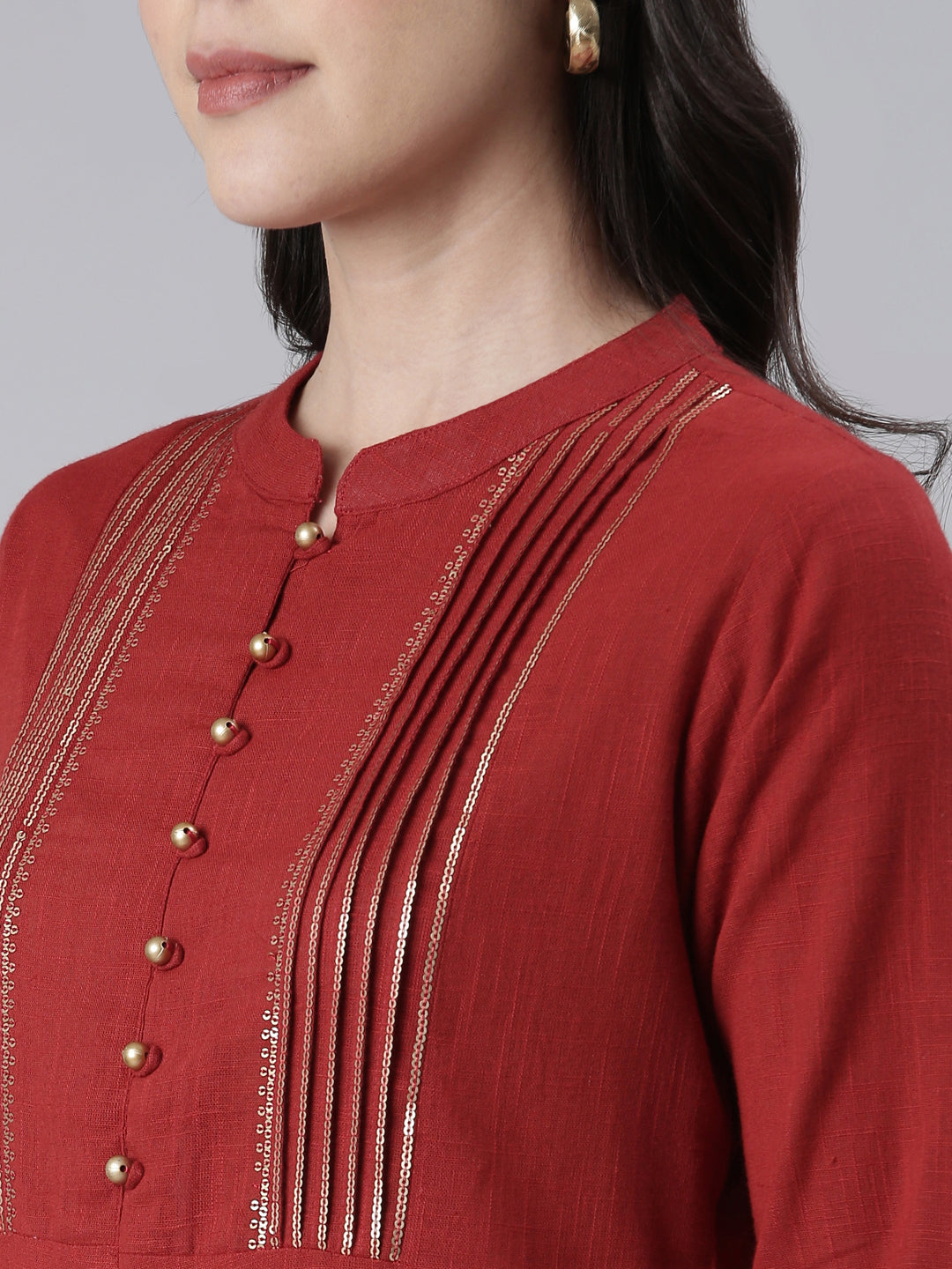 Neerus Maroon cotton solid straight kurta - detail view 1