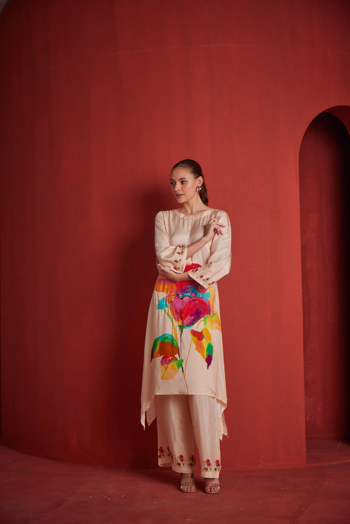 Neerus Beige muslin printed kurta set - detail view 1