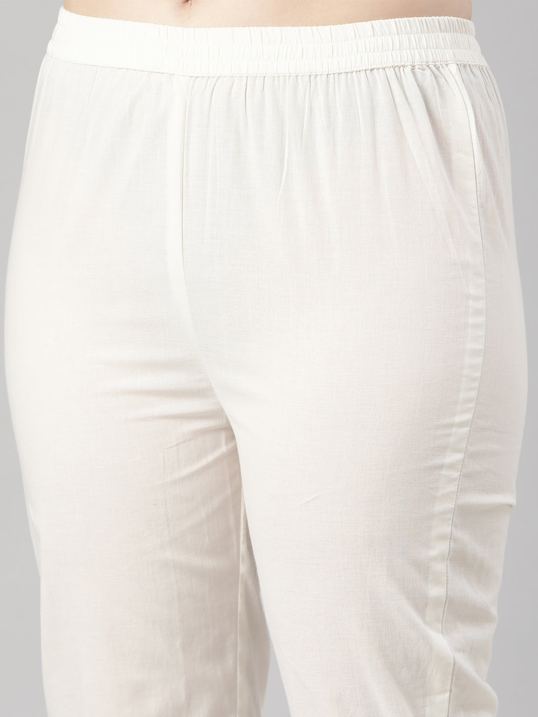 Neerus White floral printed straight suit set - detail view 3