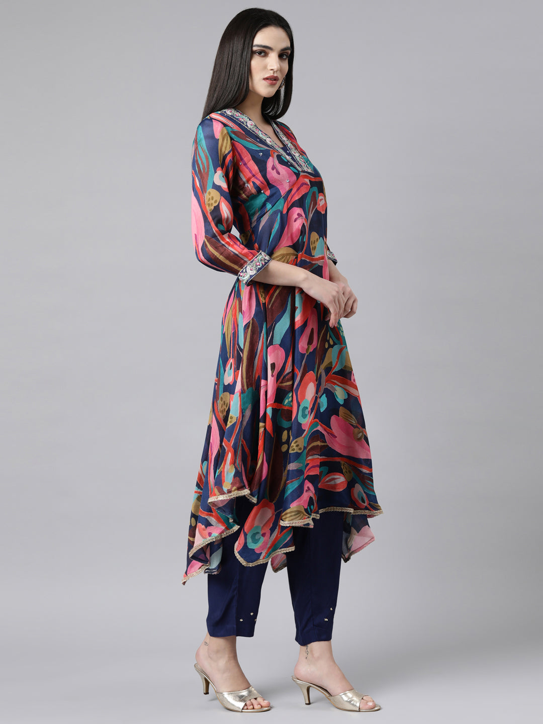 Neerus Multi crepe printed high-low suit set - back view