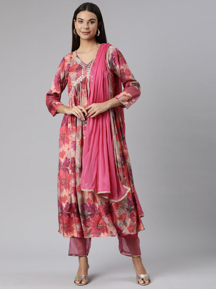 Neerus Pink muslin printed suit set - front view
