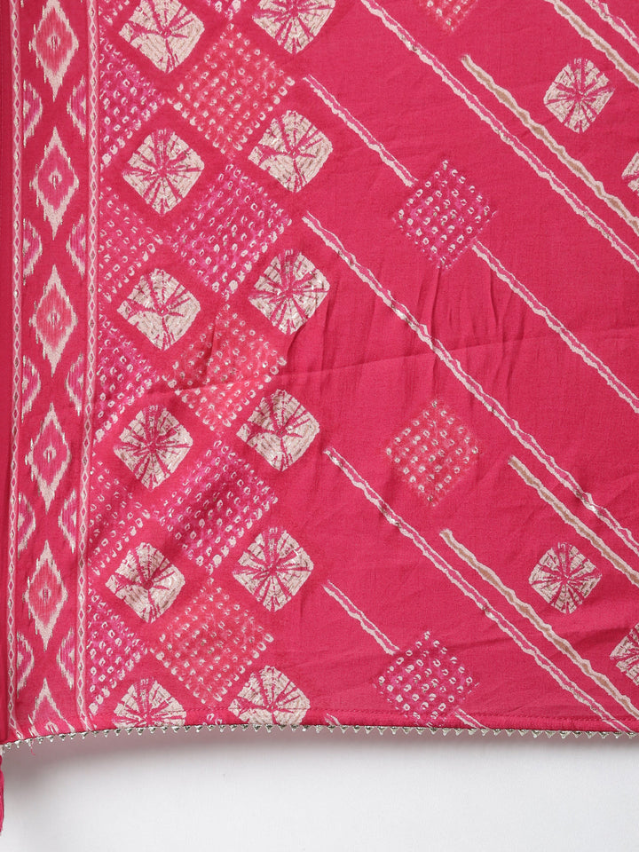 Neerus Pink muslin Bandhani printed kurta set - detail view 4