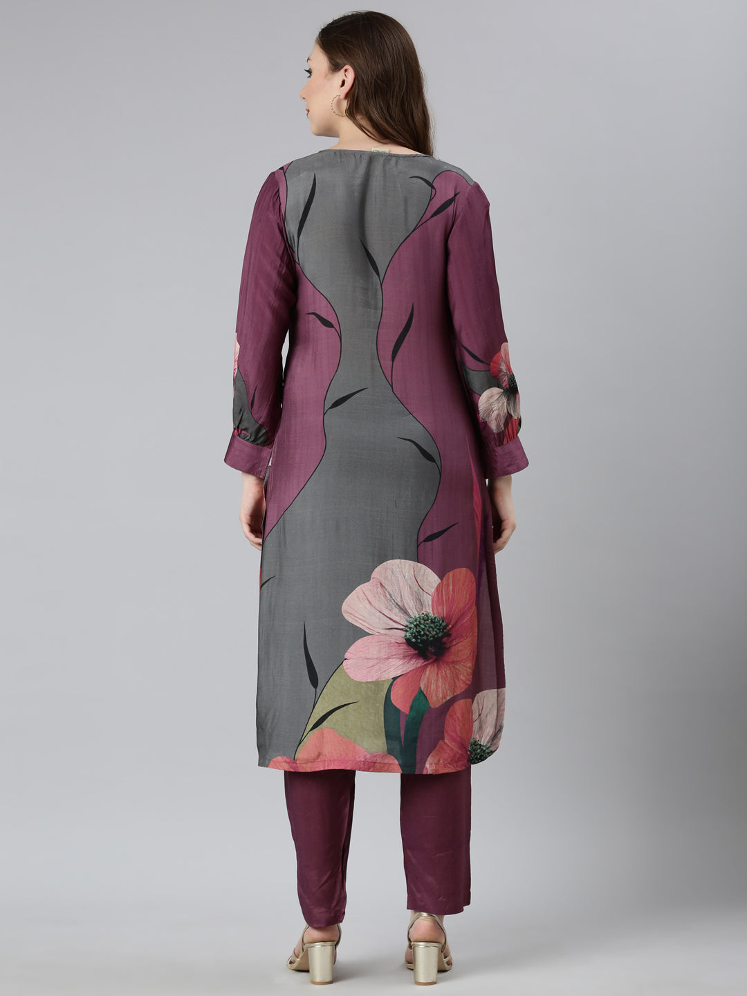 Neerus Purple printed floral straight suit set - side view
