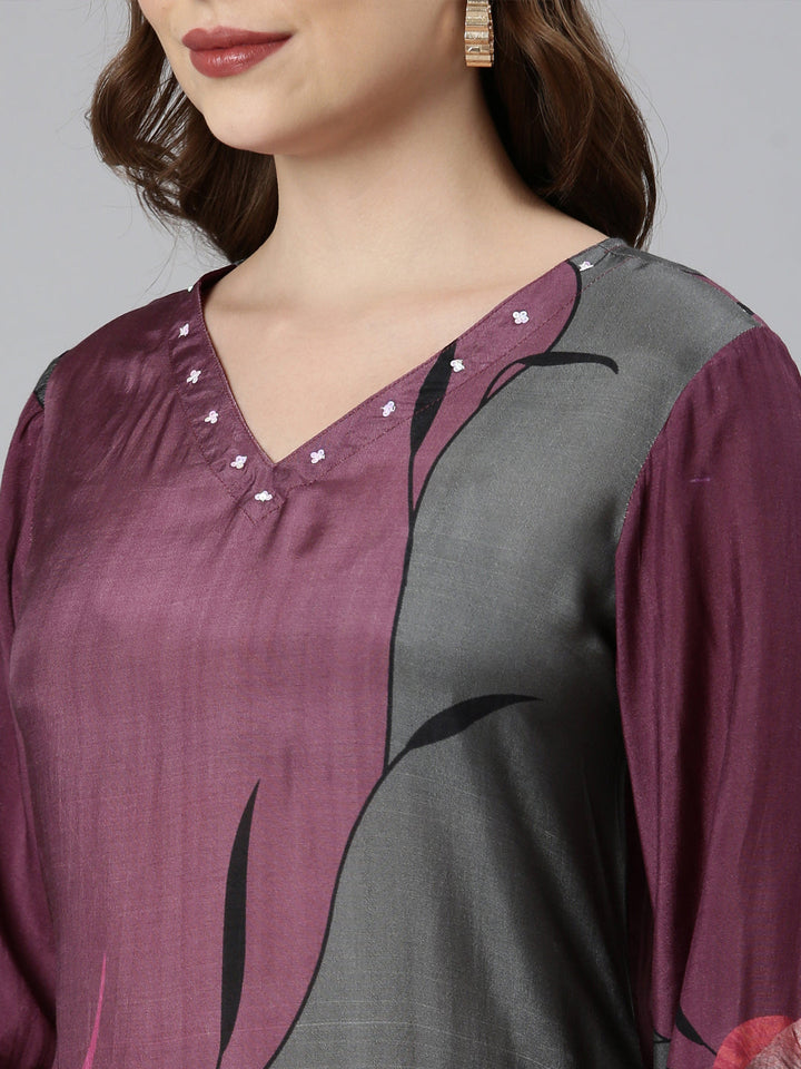 Neerus Purple printed floral straight suit set - detail view 1