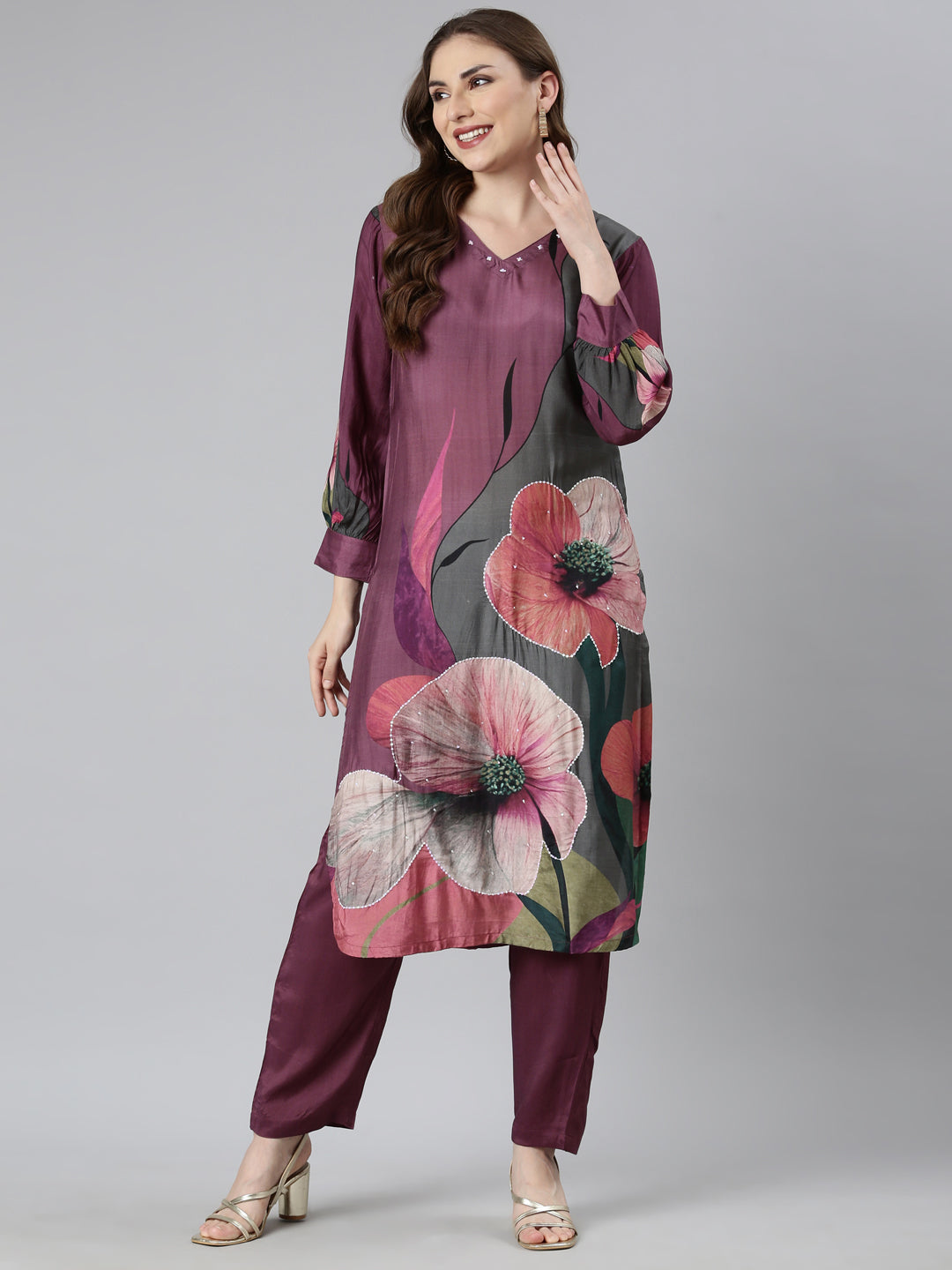 Neerus Purple printed floral straight suit set - detail view 2