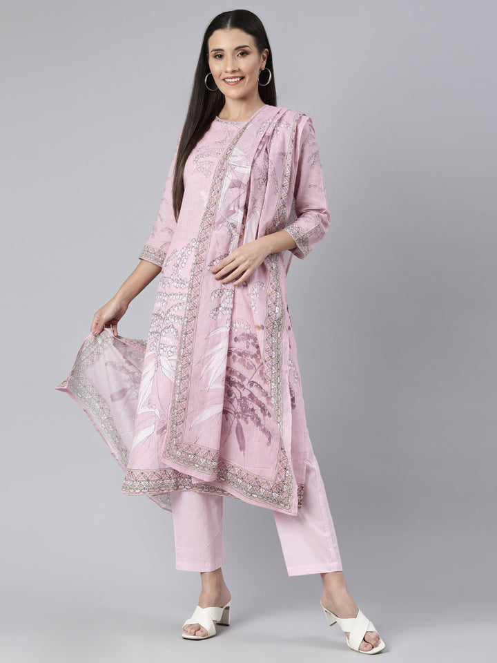 Neerus Pink printed floral straight suit set - detail view 2