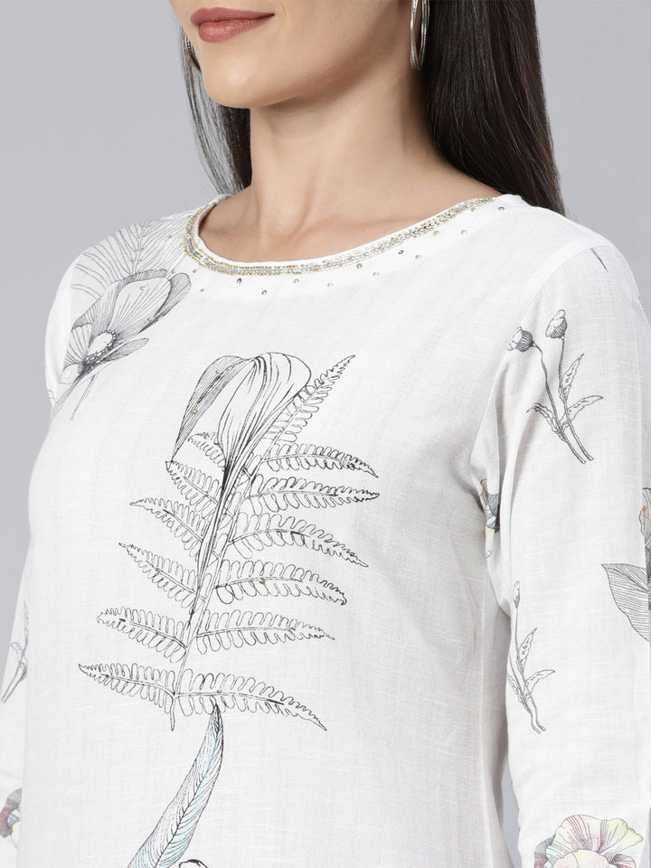 Neerus White floral printed straight suit set - detail view 1