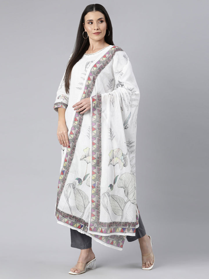 Neerus White floral printed straight suit set - detail view 2