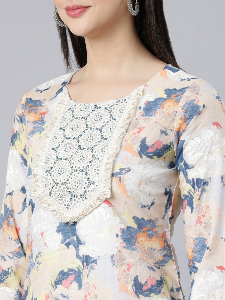 Neerus Multi printed panelled straight suit set - detail view 2