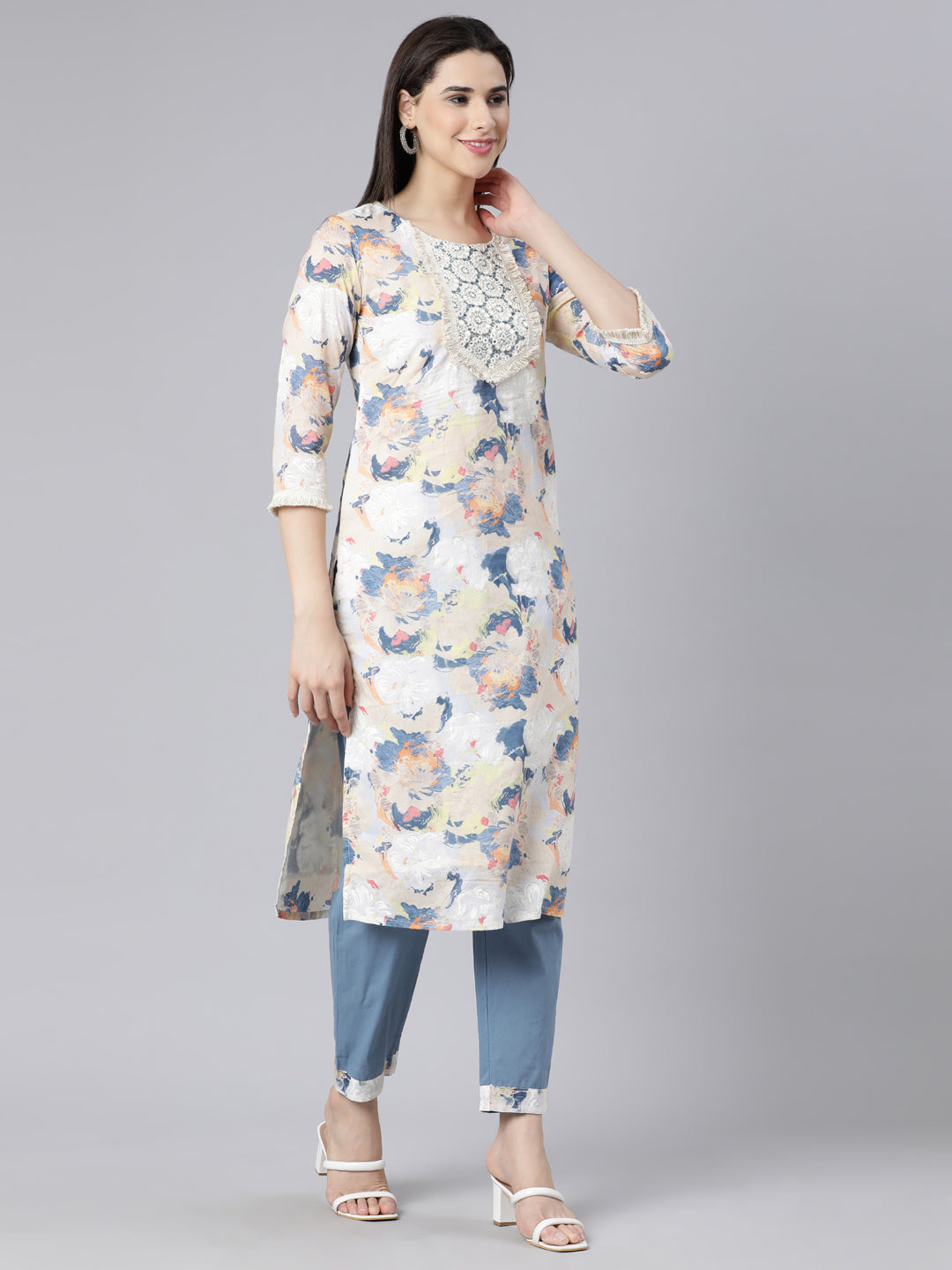 Neerus Multi printed panelled straight suit set - side view