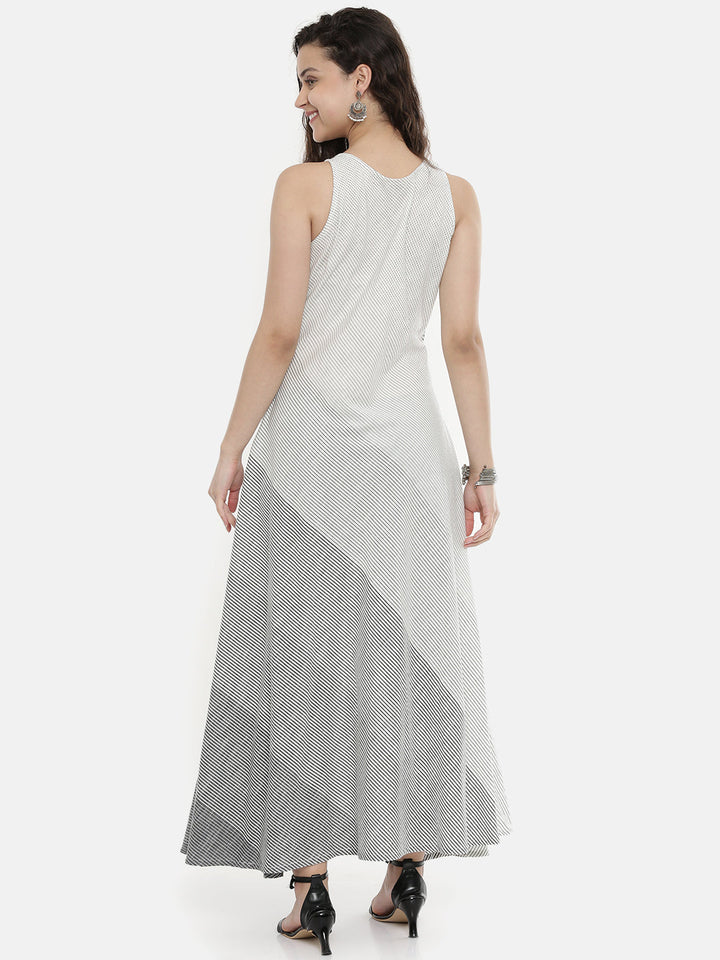 Neerus White cotton embellished flared kurta - detail view 1