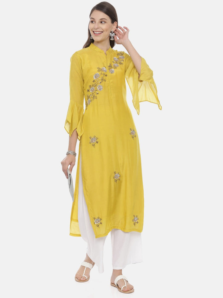Neerus Yellow muslin embellished straight kurta - detail view 3
