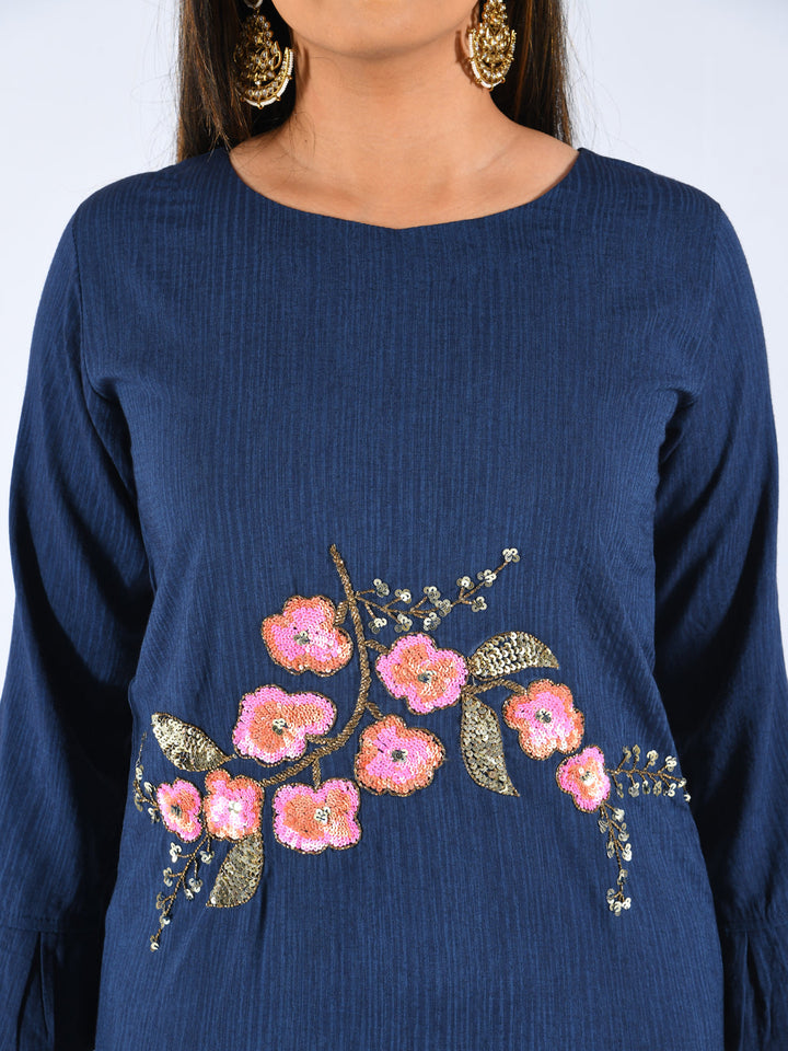 Neerus Blue Rayon Embellished Straight Kurta - detail view 2