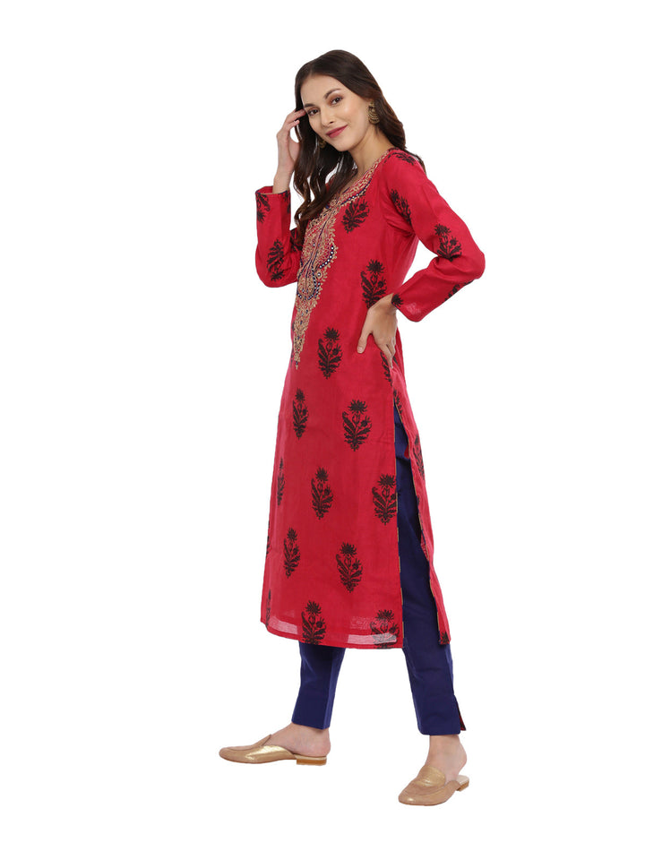 Neerus Red embroidered kurta set with pant and dupatta - front view