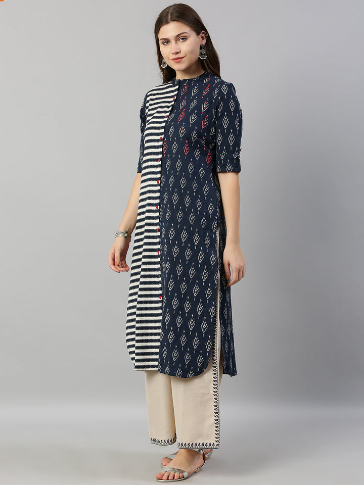 Neerus Blue striped printed straight kurta - detail view 2